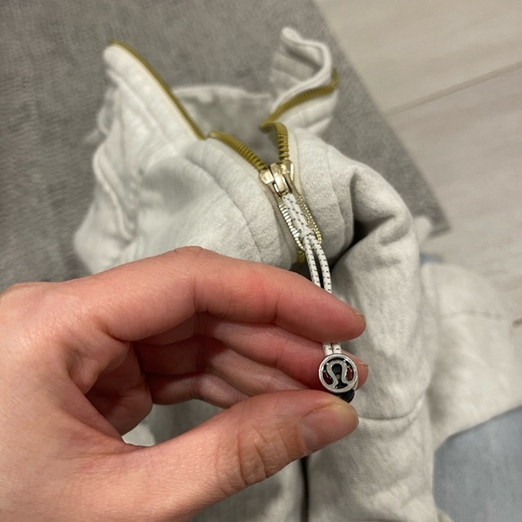 Lulumeon scuba hoodie heathered light cotton fleece gold with rose gold zip - Picture 12 of 13